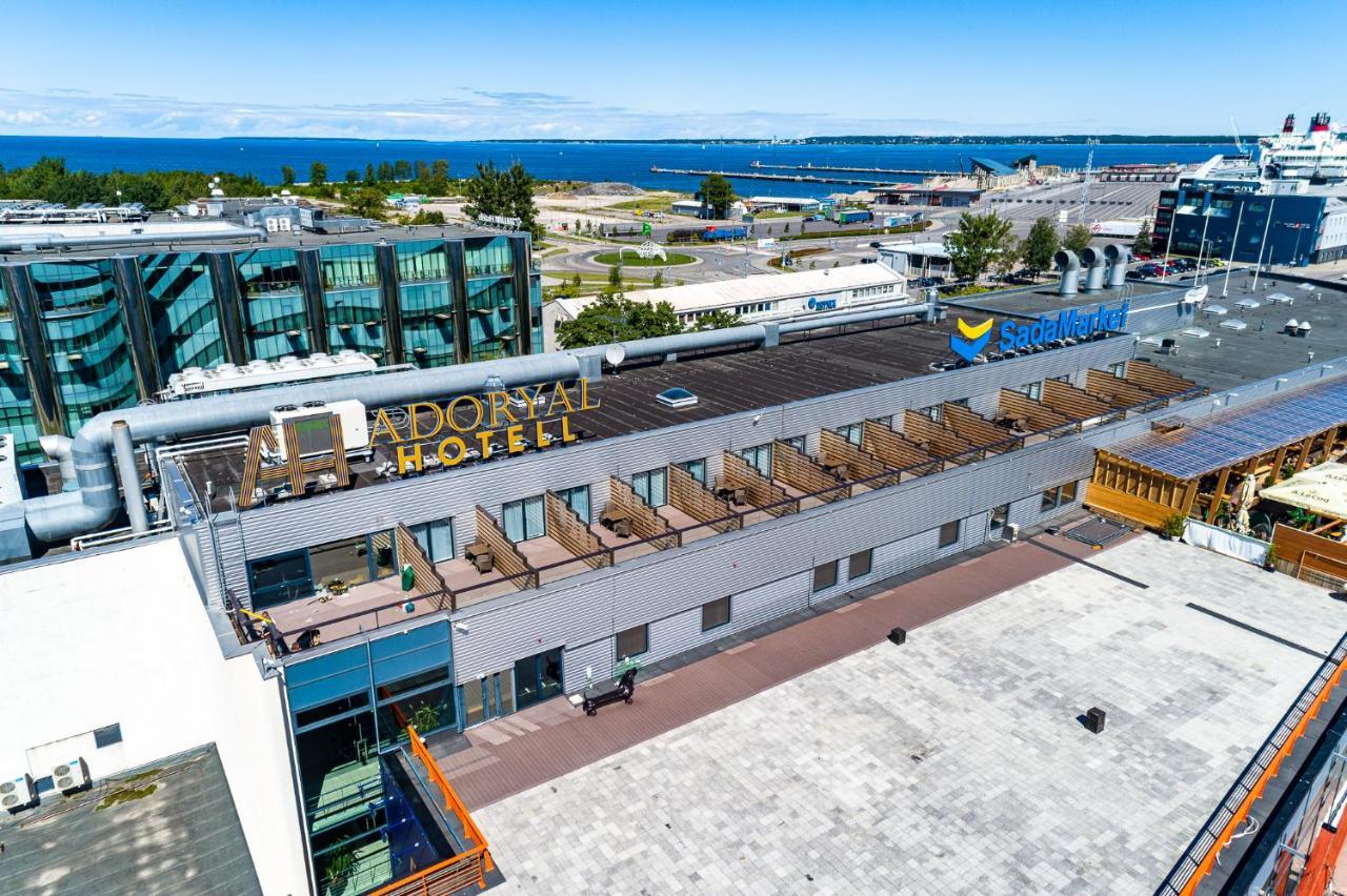Hotel Adoryal 4*